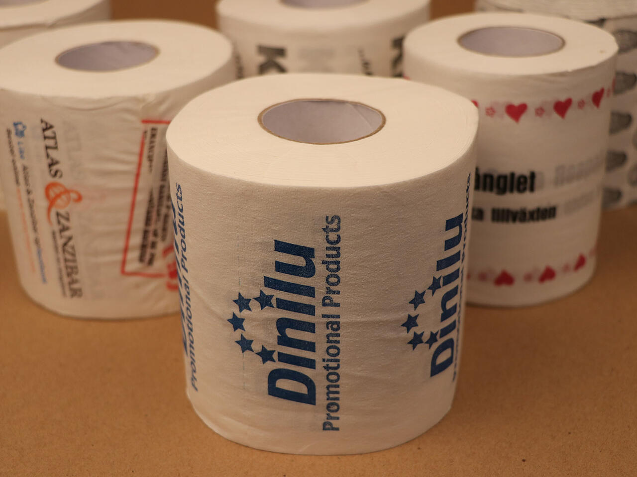 Toalettpapper med eget tryck image