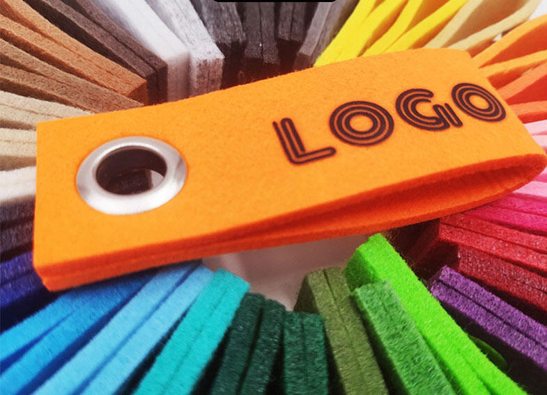 Polyester felt keychain image