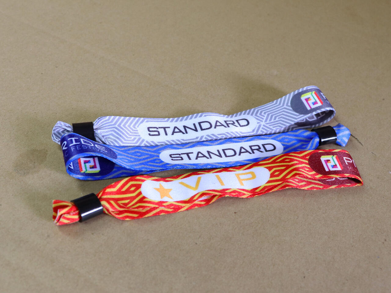 Vävda festivalarmband 20mm bred bild