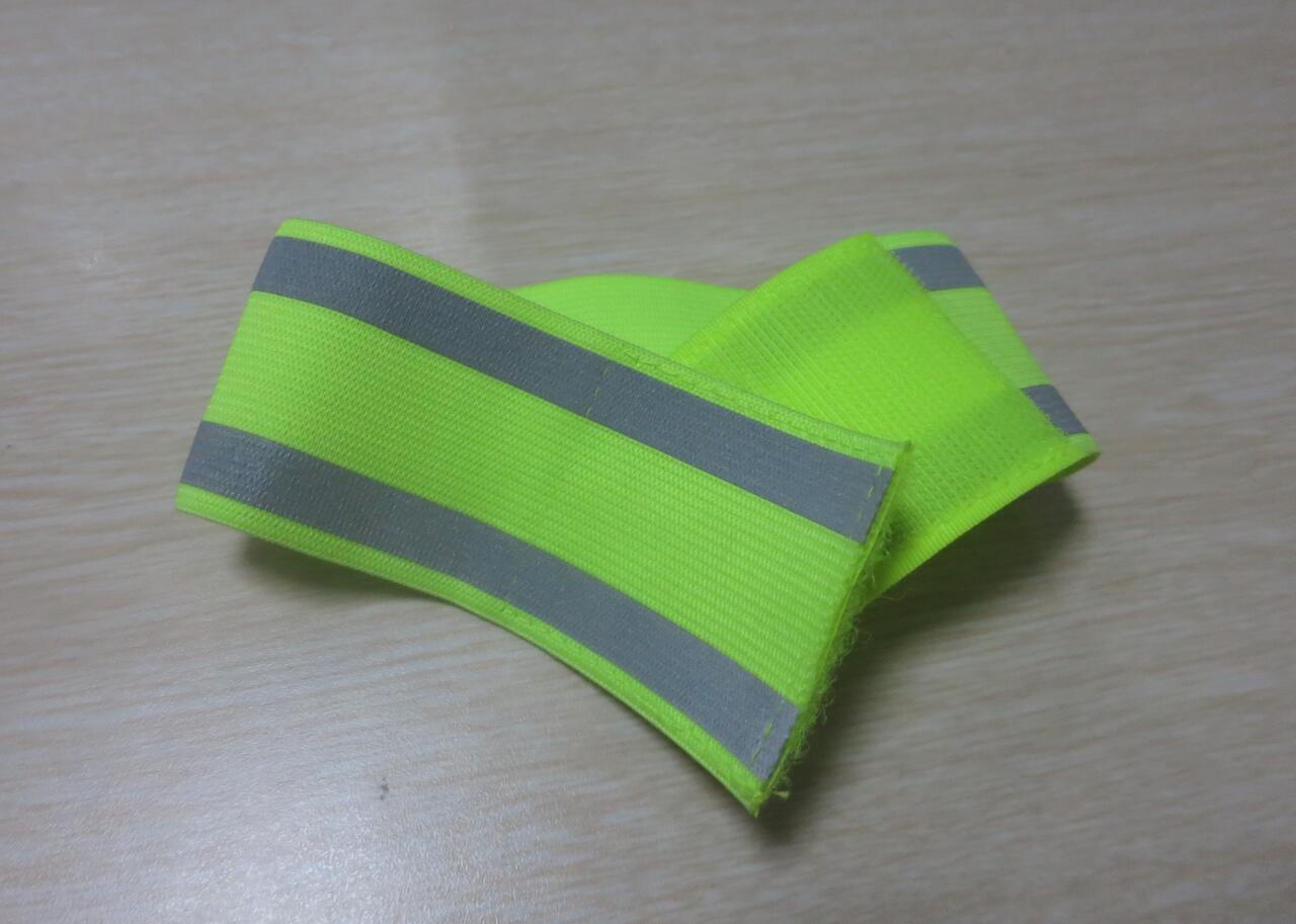 Elastiska reflexarmband 5cm vida | tryckta med er logga image