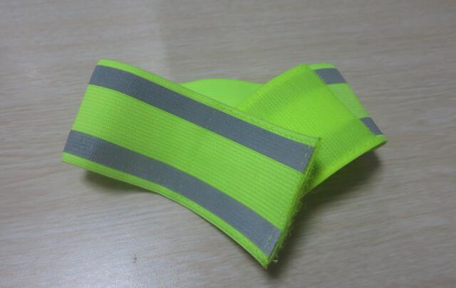 Elastiska reflexarmband 5cm vida | tryckta med er logga image